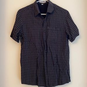 Men’s black button up shirt sleeves vintage Medium